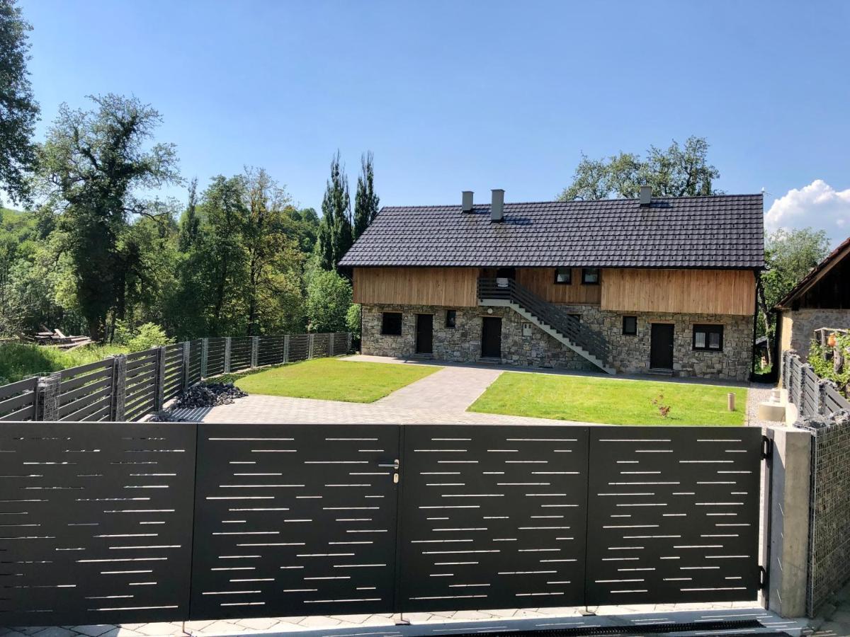 Mulina River Lodge Pribanjci Extérieur photo